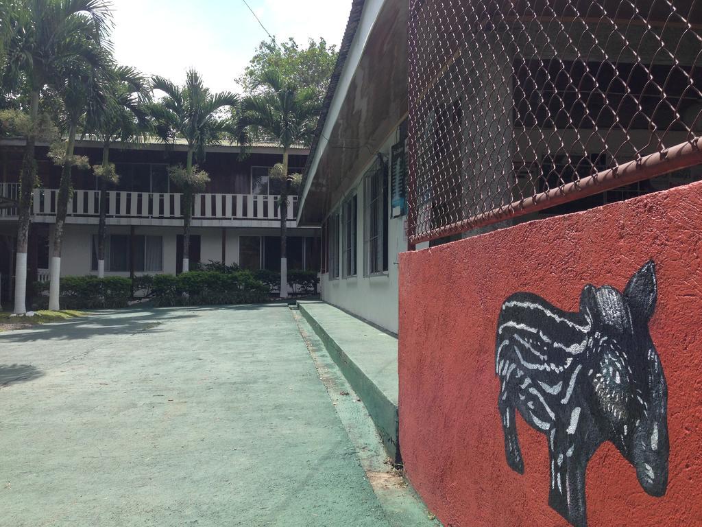 Hostel Rio Danta La Fortuna Exterior photo